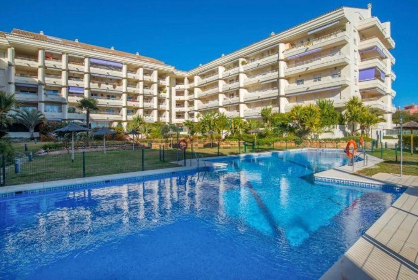 Oleholidays Costa Nagueles 2 Milla De Oro Marbella Exterior photo